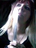 kiss the blade 