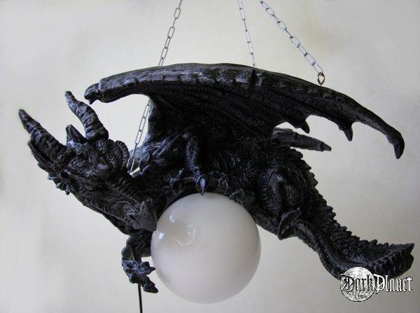 lampa Smok na łańcuchach