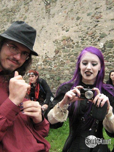 [Castle Party 2010] Barlog i fioletowłosa znajoma