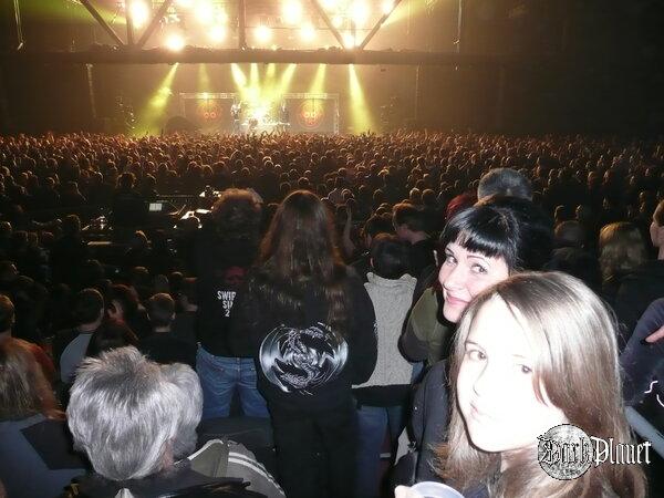 Pain / Tola i Gizia na pierwszym planie