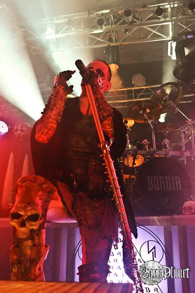 Dimmu Borgir