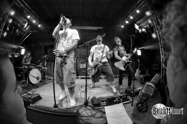 Disparates, Luxtorpeda