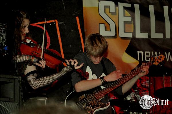 Sellisternium, Hateseed