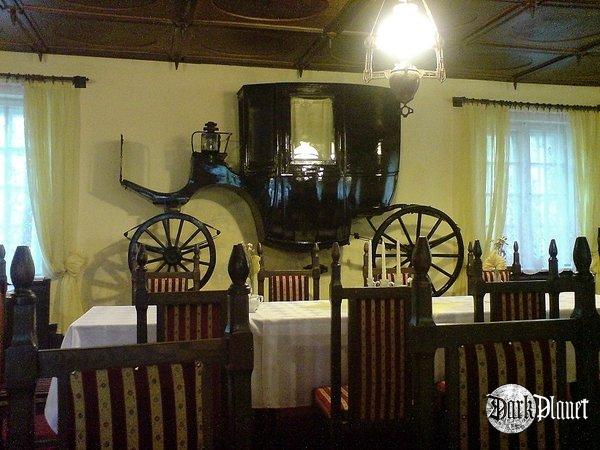 Wnętrze restauracji Wozownia (Pałac Czerniejewo)