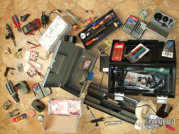 electronic & electromechanical equipment (+1 do zręczności)