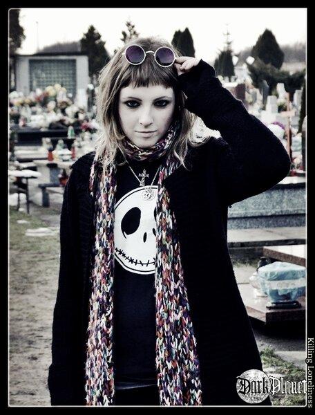 I adore cemeteries.