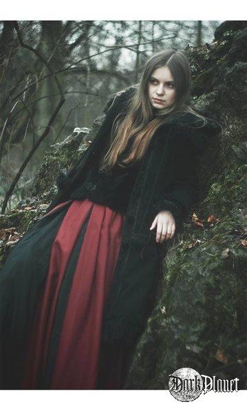 by Kira Pasadine
