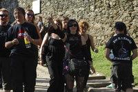 Hail ya bastards!!! by elektronik_tk (Castle Party 2008)