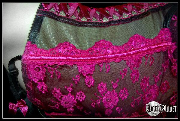 <div>rouge</div><br />