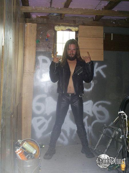 666