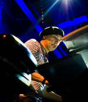 Tomek Lipiński & TILT, B90, Gdańsk, 09.11.2013 by Darkan666