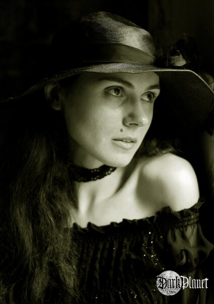 "Portret w kapeluszu" [Portrety]
